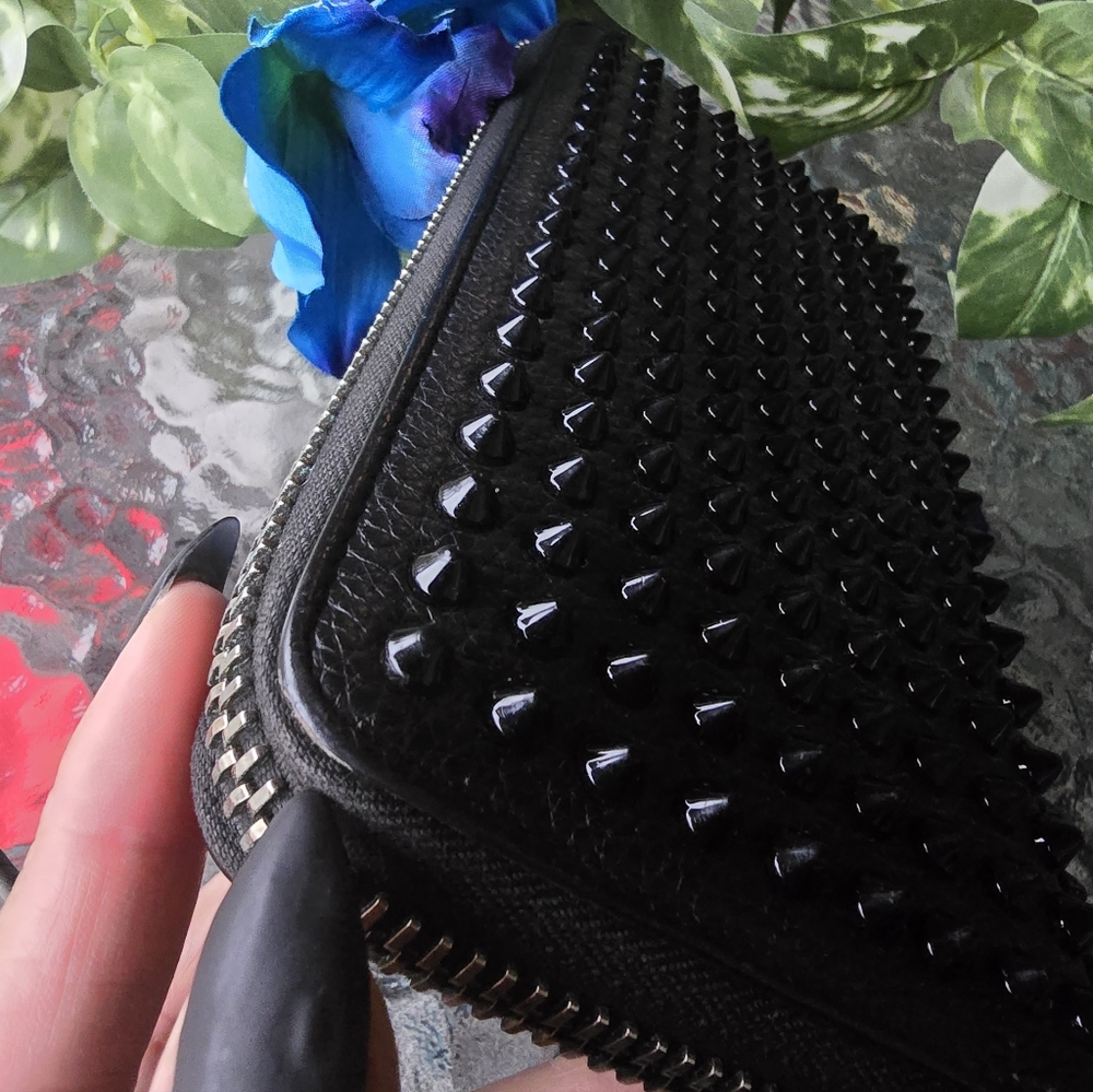 Authentic Christian Louboutin Black Studded Long Zippy Wallet - Picture 5 of 16
